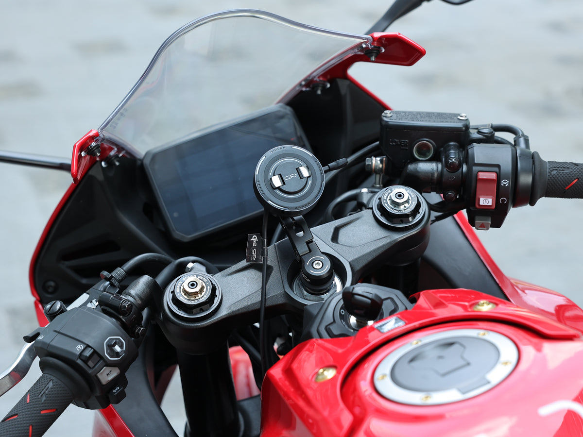 GRxplore motorcycle phone mount